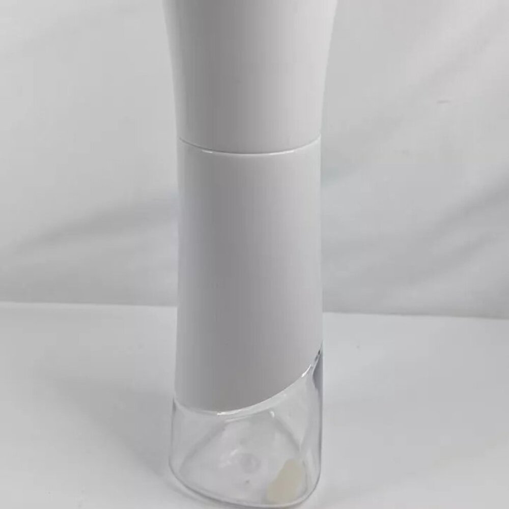 Pampered Chef Kitchen Oil/Water Spritzer 2733